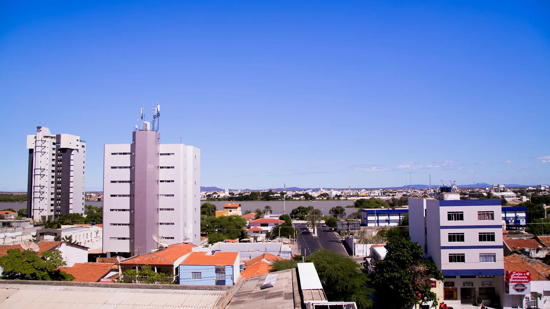 foto de Petrolina 71 Vista do centro de dia